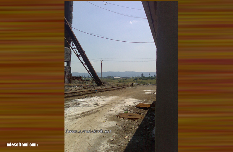 Старое фото 2007 возле спуска в соляную шахту Солотвино - odesoftami.com
