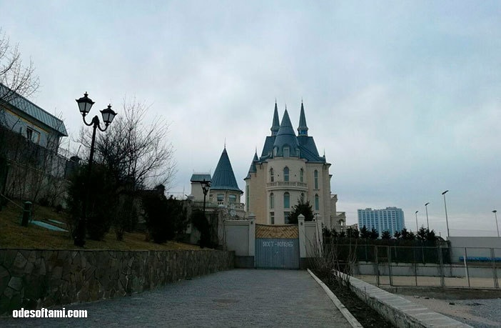 Кивалов замок гарри поттера в Одессе - odesoftami.com