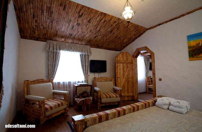 Отель Подкова в город Ровно, номер двух комнатный - odesoftami.com