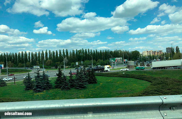 Фото с клеверного моста Е95 - 2018 - Автопутешествие из Киева во Львов, Украина - odesoftami.com