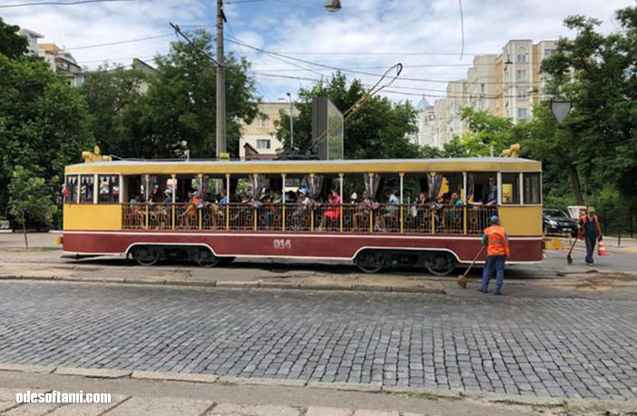 Прогулочный трамвай в Одессе - odesoftami.com