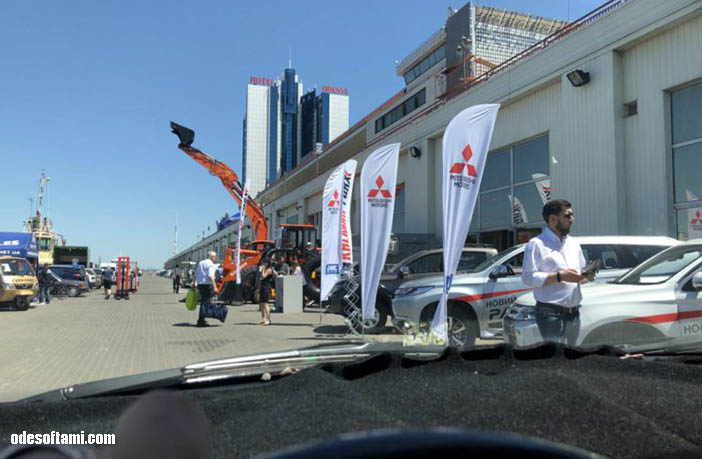 Автомобильная выставка на Морском вокзале в Одесса. Июнь 2018 - odesoftami.com