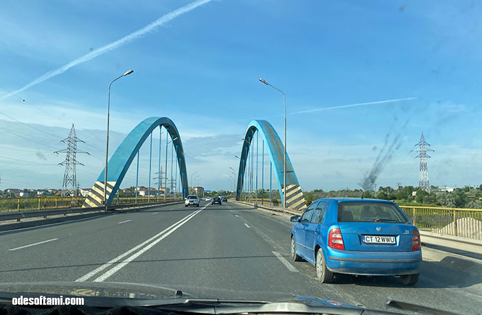 Мост в на вьезде в Constanța Румыния - odesoftami.com