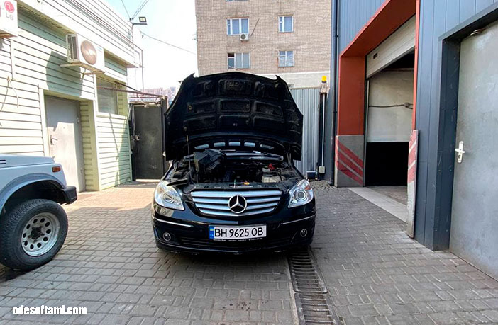 Где сбросить ошибку двигателя Mercedes-Benz B200 в Одессе - odesoftami.com