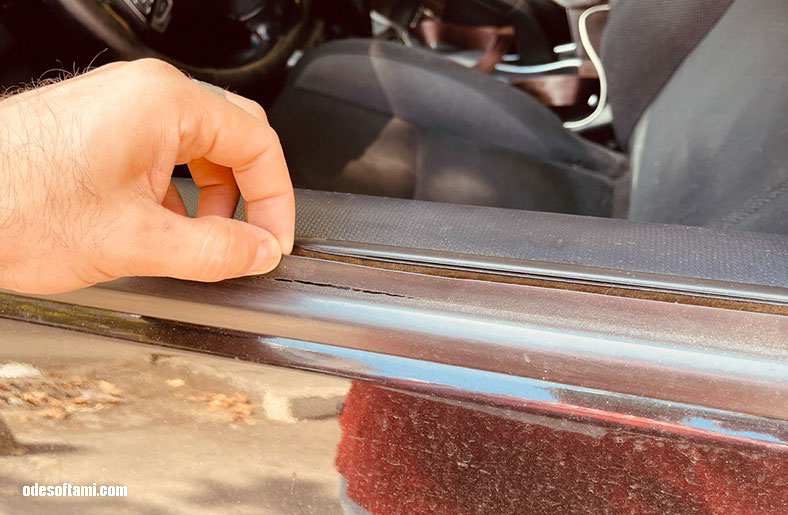 Порвалась резинка-уплотнитель внешняя сторона стекла водительской двери Outlander XL.. - odesoftami.com